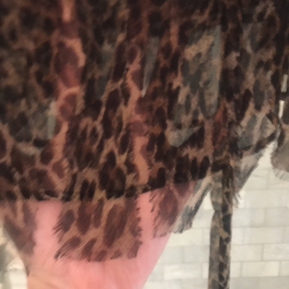 Arthur Mendoza tank blouse with tie - Picture 5 of 5